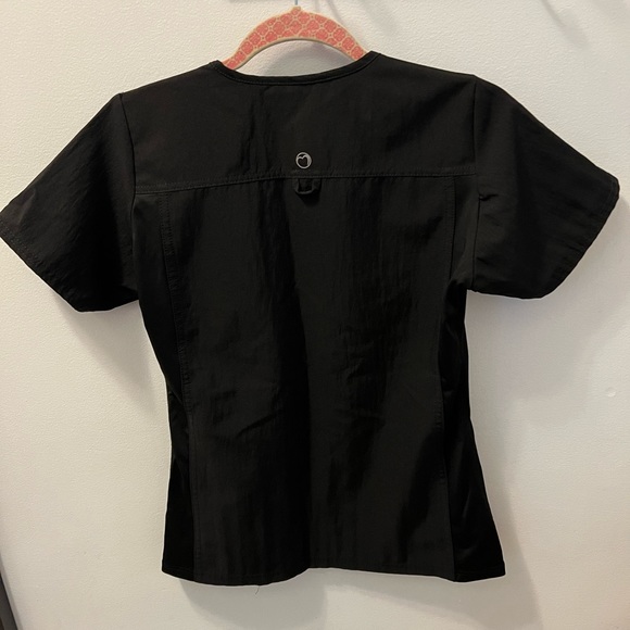 💥2/12$💥.  Health Pro scrub top - Picture 3 of 5